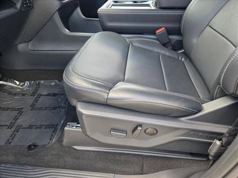 New 2026 Ford Expedition Max Platinum w/ Stealth Appearance Package AWD/4WD image 4
