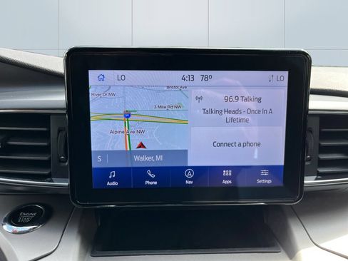 Certified 2022 Ford Explorer XLT w/ Equipment Group 202A AWD/4WD image 12