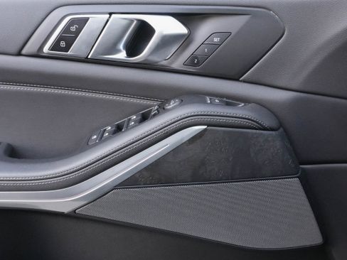 Certified 2023 BMW X5 sDrive40i w/ Premium Package image 16