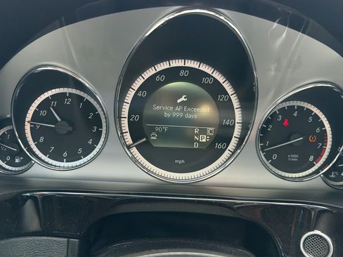 Used 2010 Mercedes-Benz E 350 Sedan image 21