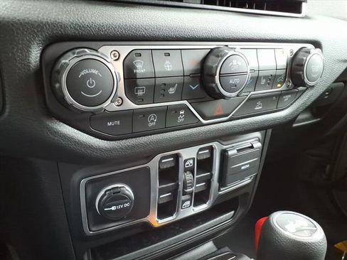 New 2025 Jeep Wrangler Sport S image 20