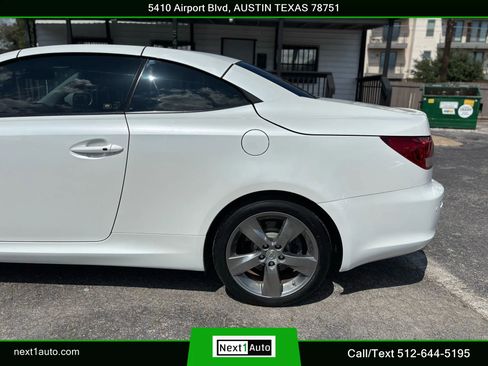 Used 2011 Lexus IS 350C image 14