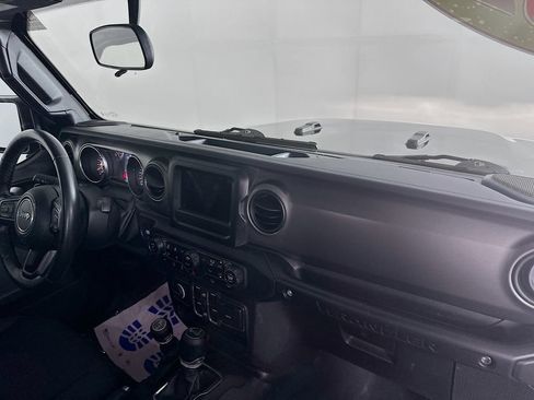 Certified 2023 Jeep Wrangler Unlimited Sport AWD/4WD image 36