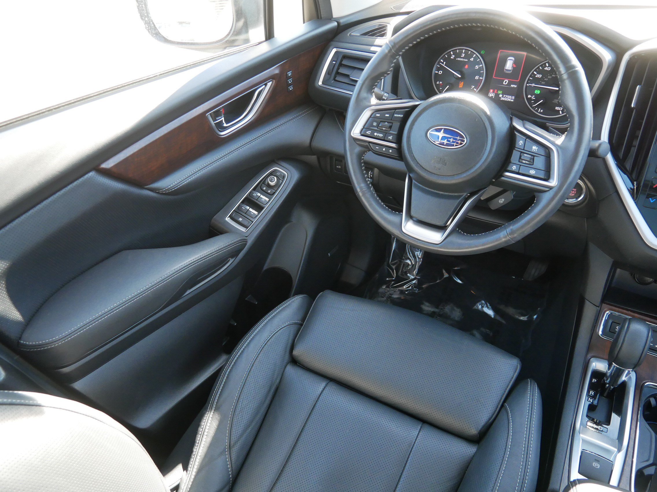 Used 2024 Subaru Ascent Touring AWD/4WD image 9