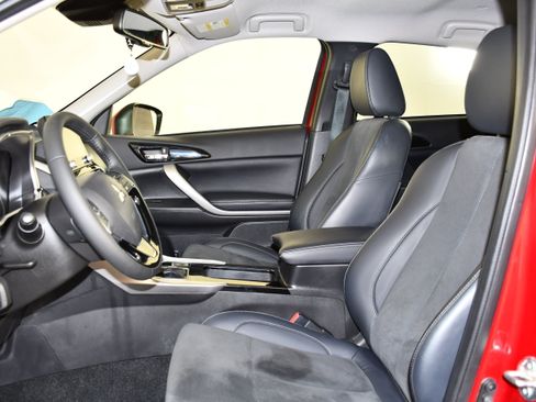 Used 2024 Mitsubishi Eclipse Cross SE AWD/4WD image 27