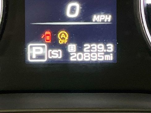 Used 2024 Subaru Impreza 2.0i Sport w/ Popular Package #2 image 12