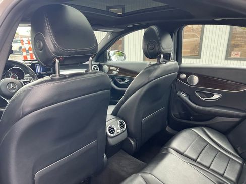 Used 2019 Mercedes-Benz C 300 4MATIC Sedan image 12