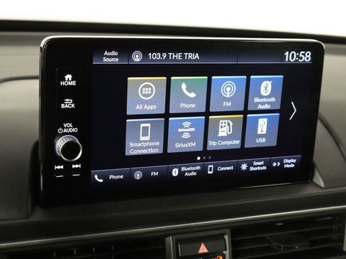 Used 2025 Honda Pilot EX-L image 30