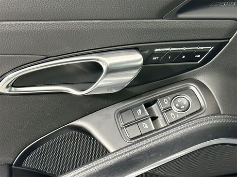 Used 2015 Porsche 911 Targa 4S image 31