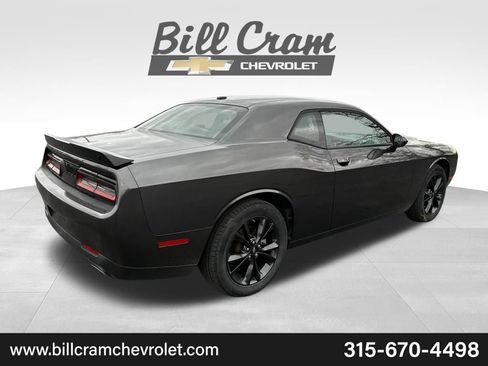 Used 2023 Dodge Challenger SXT w/ Blacktop Package AWD/4WD image 13