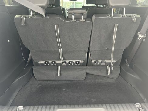 New 2026 Chrysler Pacifica Select FWD image 9