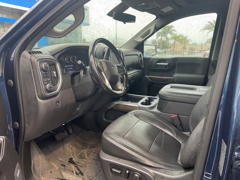 Used 2019 Chevrolet Silverado 1500 LT Trail Boss image 7