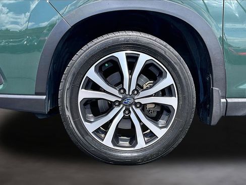 Used 2023 Subaru Forester Limited AWD/4WD image 9