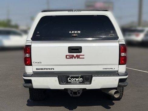 Used 2019 GMC Sierra 2500 Denali w/ Duramax Plus Package AWD/4WD image 14