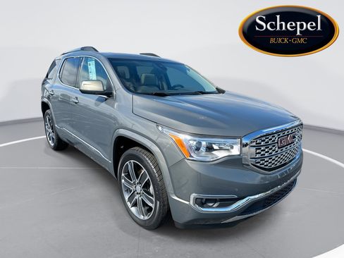 Used 2018 GMC Acadia Denali w/ Technology Package AWD/4WD image 1