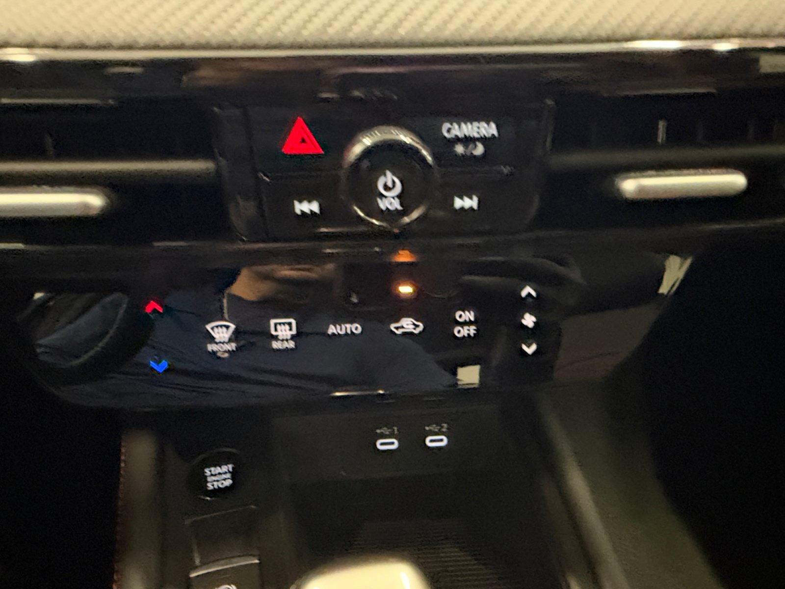 Used 2026 Nissan Kicks SR FWD image 33