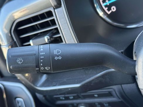 Used 2022 Ford F150 XLT w/ XLT Black Appearance Package image 23