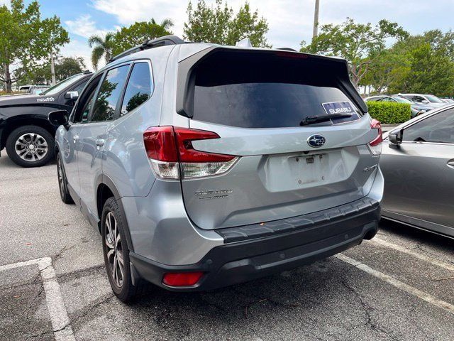 Used 2019 Subaru Forester Limited AWD/4WD image 4