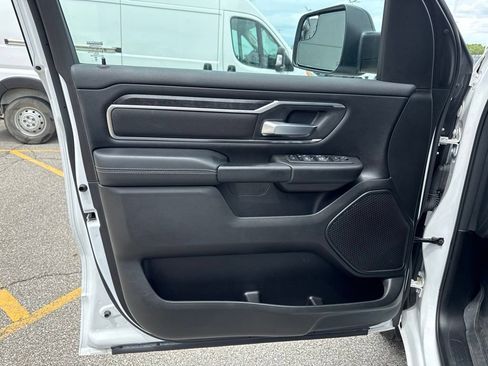 Used 2024 RAM 1500 Big Horn AWD/4WD image 19