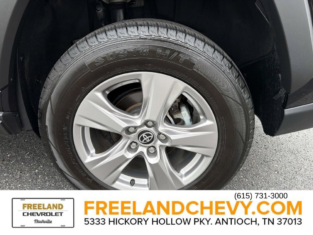 Used 2023 Toyota RAV4 XLE AWD/4WD image 12