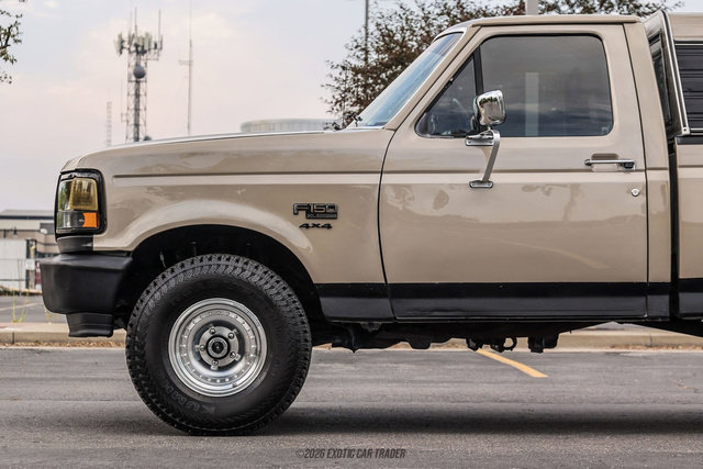 Used 1993 Ford F150 XL AWD/4WD image 4