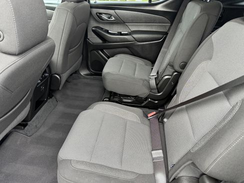 Certified 2023 Chevrolet Traverse LT image 15