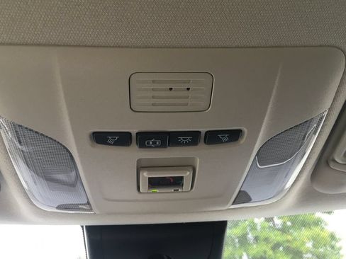 Used 2022 Toyota Corolla LE FWD image 14