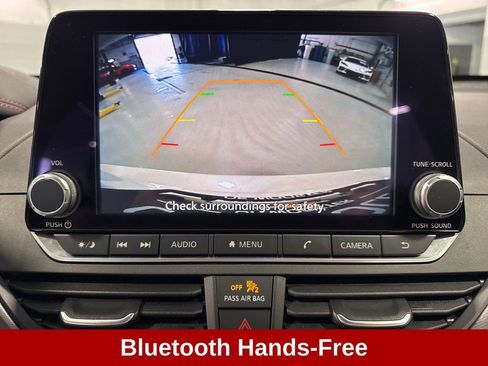 Used 2025 Nissan Altima 2.5 SR FWD image 13