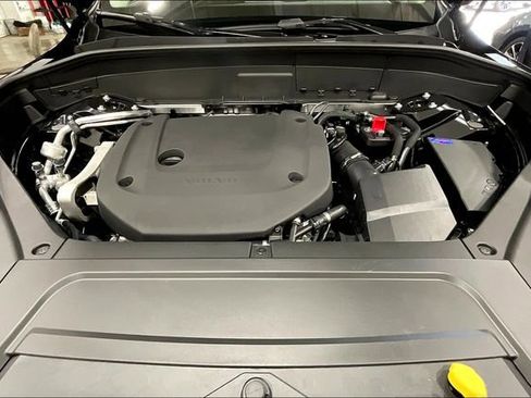 New 2026 Volvo XC90 B6 Plus w/ Protection Package Premier image 13