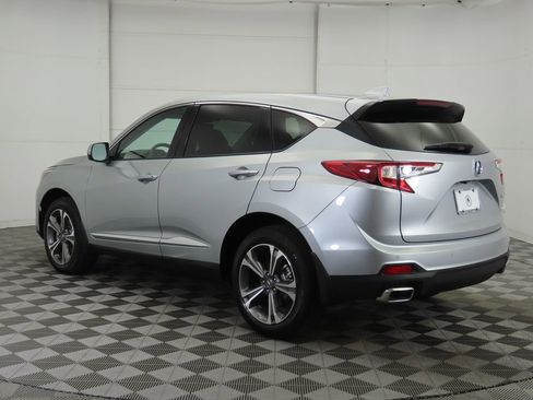 Used 2025 Acura RDX w/ Technology Package image 8