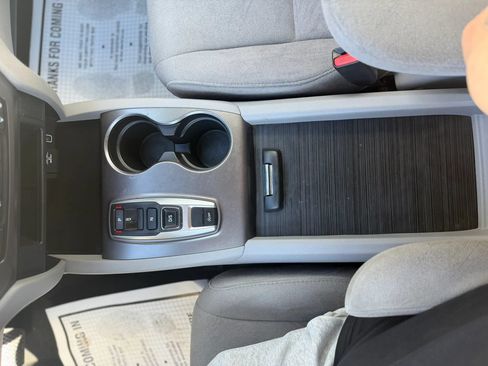 Used 2021 Honda Pilot LX image 27