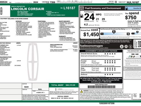 Used 2022 Lincoln Corsair AWD w/ Premium Package image 3