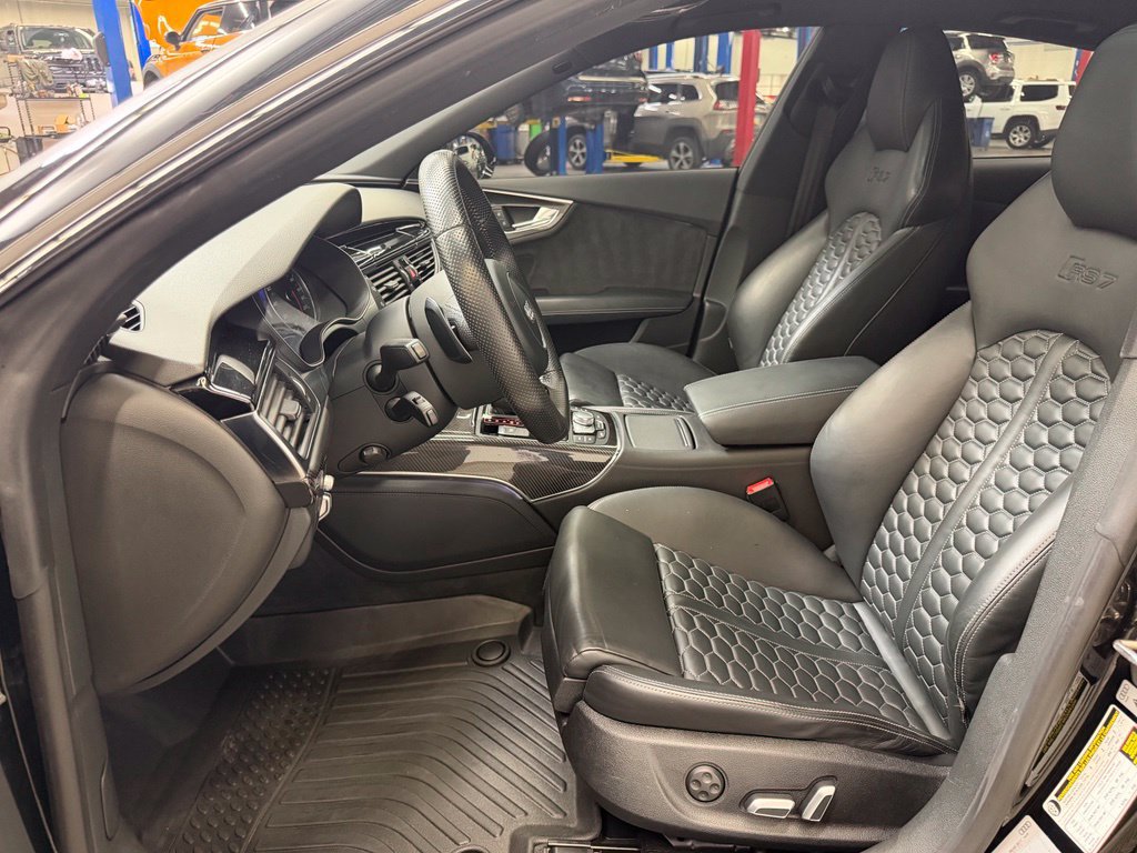 Used 2017 Audi RS 7 Prestige AWD/4WD image 17