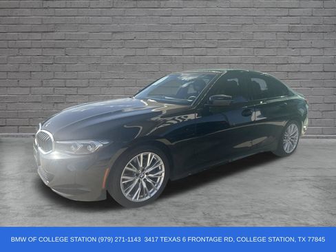 Used 2023 BMW 330i Sedan w/ Premium Package RWD image 2