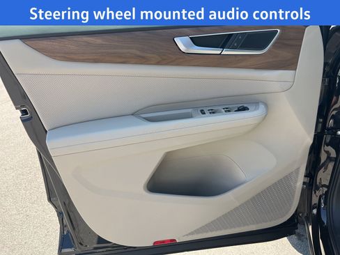 New 2026 Volkswagen Atlas SE FWD image 7