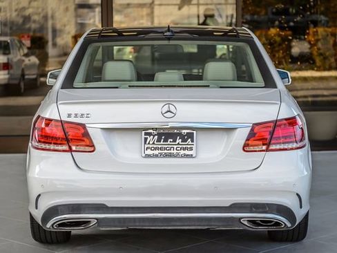 Used 2016 Mercedes-Benz E 350 Sedan w/ Premium Package image 8