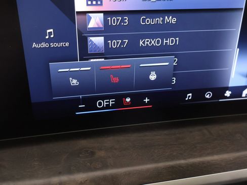 Used 2025 BMW X7 xDrive40i image 8