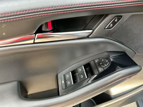 Used 2024 MAZDA MAZDA3 s image 13