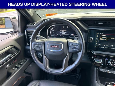 Used 2022 GMC Sierra 1500 AT4 w/ AT4 Premium Package AWD/4WD image 18