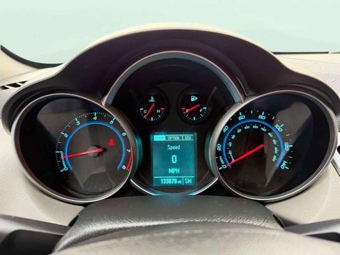 Used 2013 Chevrolet Cruze Eco image 23