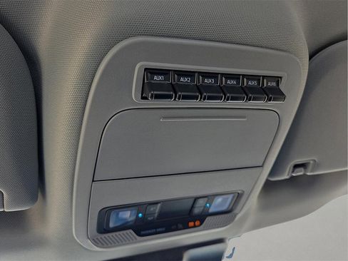 New 2026 Ford F250 XL w/ XL Off-Road Package image 16