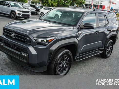 Used 2025 Toyota 4Runner SR5 AWD/4WD image 14