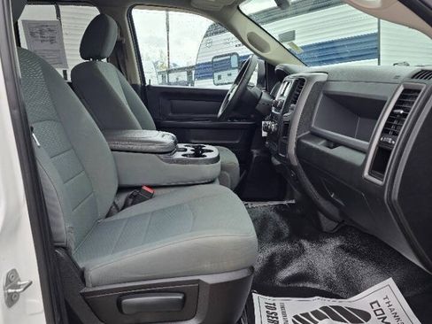 Used 2018 RAM 1500 Tradesman AWD/4WD image 19