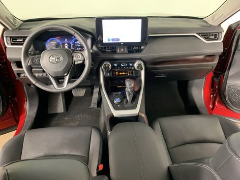 Used 2023 Toyota RAV4 Limited image 38