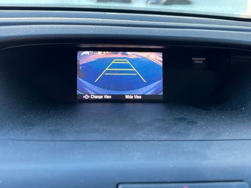 Used 2015 Honda CR-V LX image 11