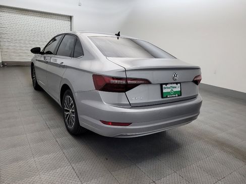 Used 2020 Volkswagen Jetta SE w/ SE Cold Weather Package FWD image 5