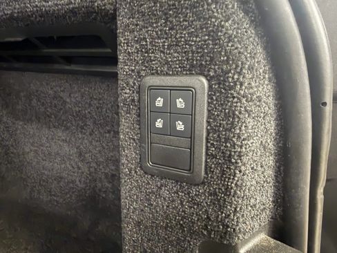 Used 2016 Land Rover Range Rover Autobiography AWD/4WD image 33