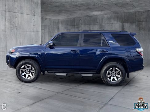 Used 2024 Toyota 4Runner TRD Off-Road Premium w/ Moonroof Package AWD/4WD image 3