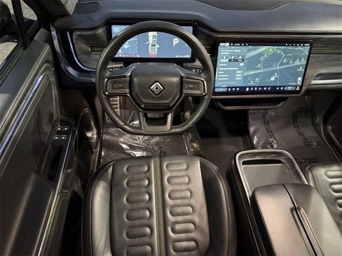 Used 2022 Rivian R1T Launch Edition image 28