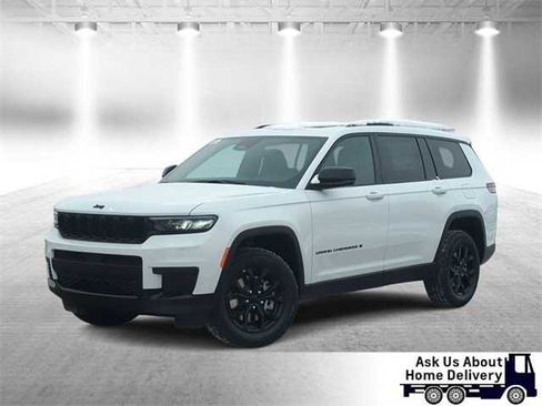 New 2025 Jeep Grand Cherokee L Altitude image 1